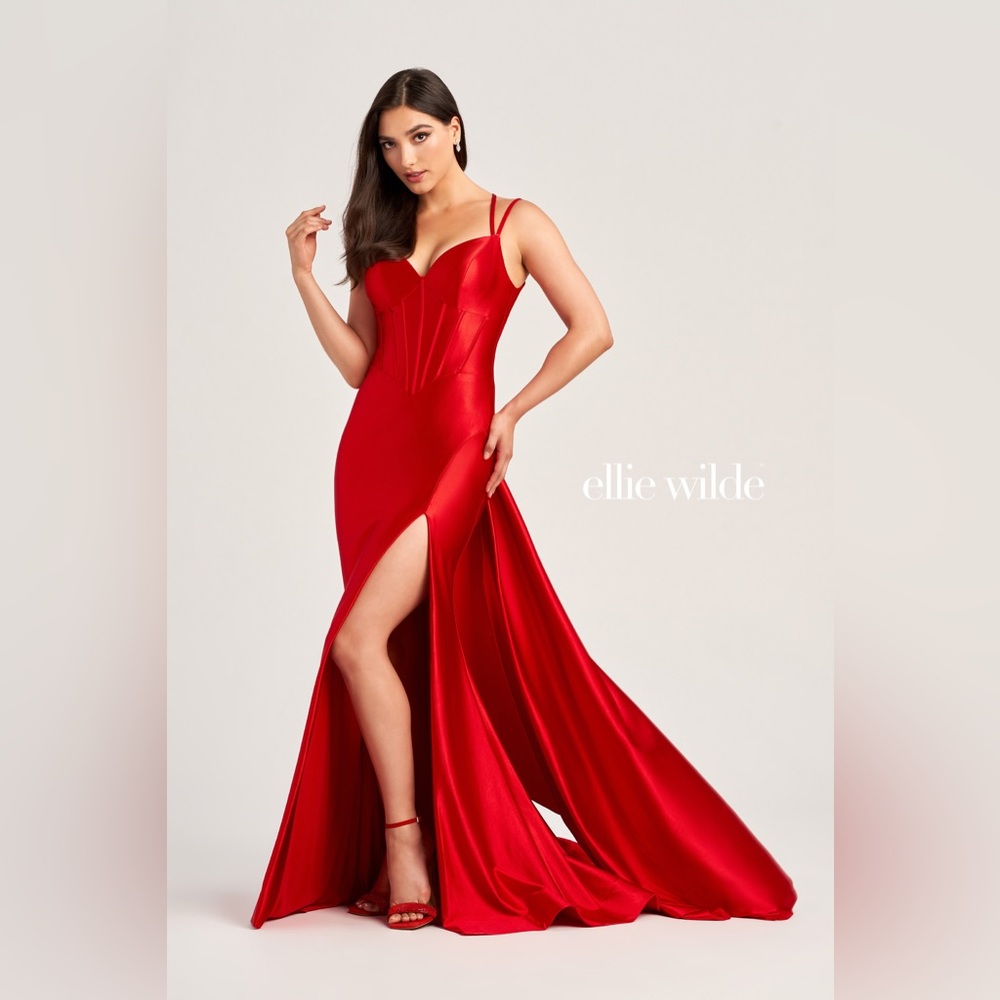 🌹ELLIE WILDE EW35212 – Red Satin Mermaid Gown 🌹